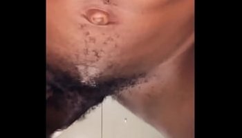 gái nhảy khiêu dâm