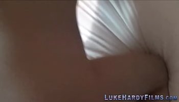 مراهقات مع عجوزين