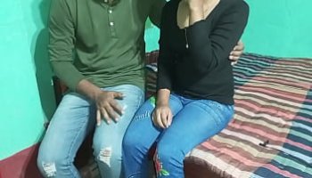 tiệm xăm vui vẻ