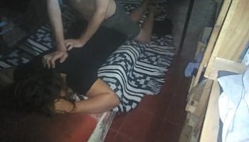 barmaid surprise handjob