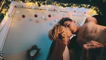 military porn lesbian