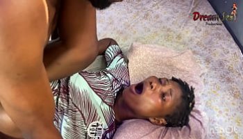 japanese shows pussy