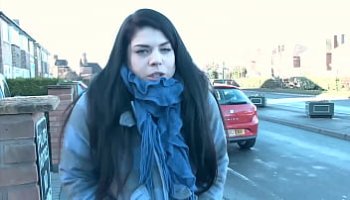 brunette babe masturbating