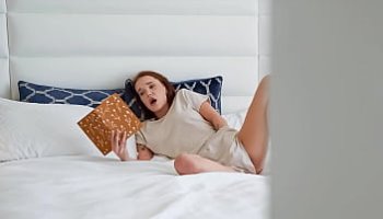 yourina masturbating