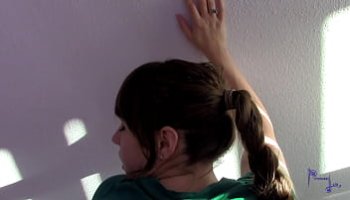 bettie bondage footjob