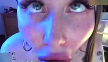 bondage escape attempt