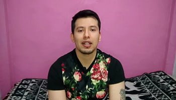 نيك ميا خليف