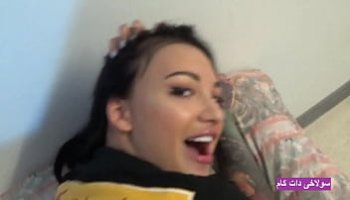 زنجي وشقراء