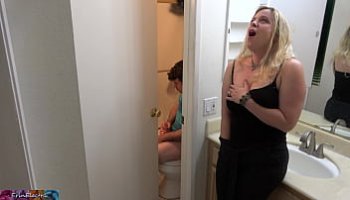 free xxx mommy sex