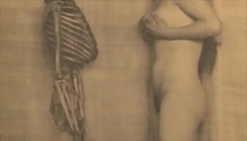 nude very beautiful new girl