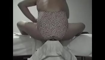 chudai karwati hui ladkiyan