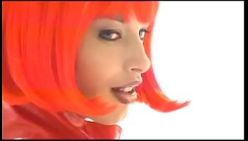 bff sharing threesome